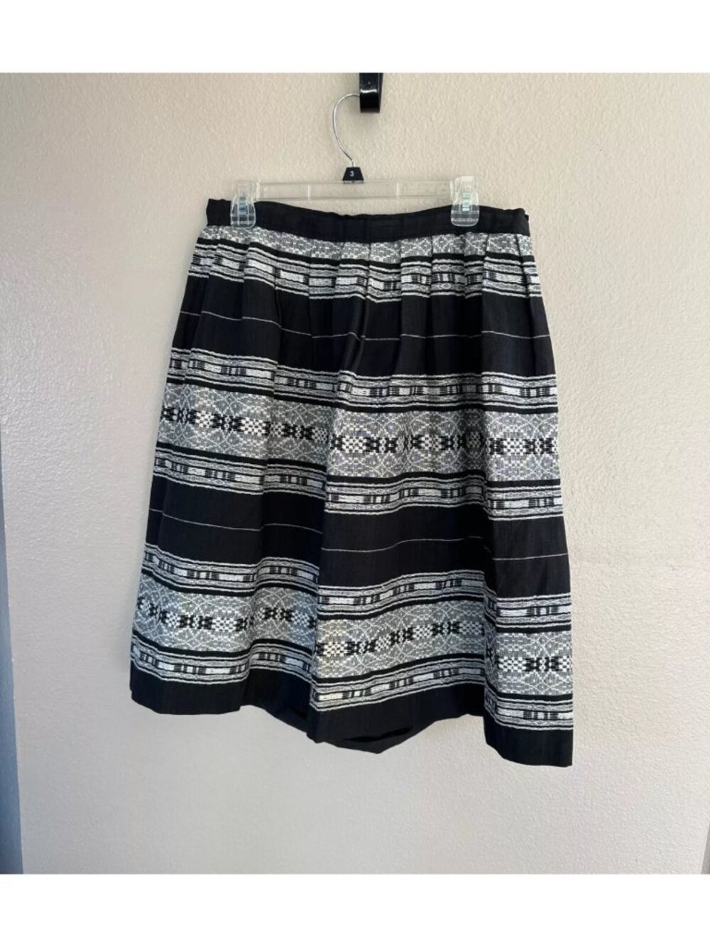 Black White Woven Knee-Length A-Line Skirt Striped Ethnic Pattern Pleated - Picture 2 of 8